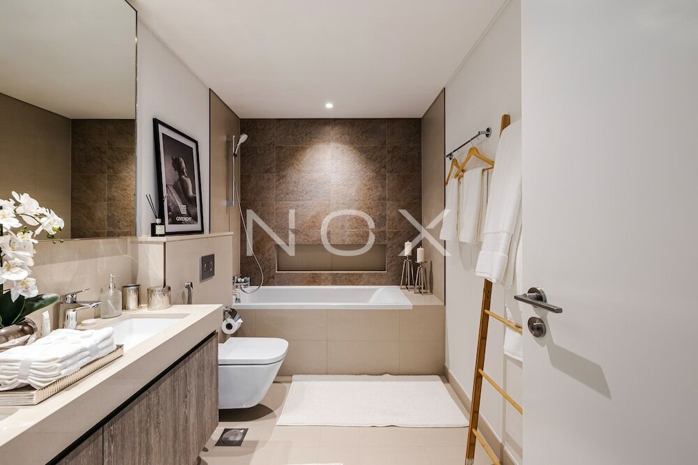 Дубай: 3BR with Lounge Downtown Views 2 T3