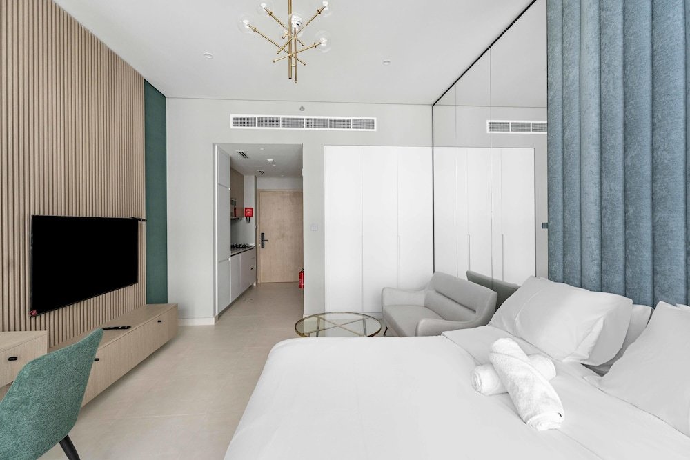 Дубай: Brand new Studio in Al Furjan 2 Mins From Metro
