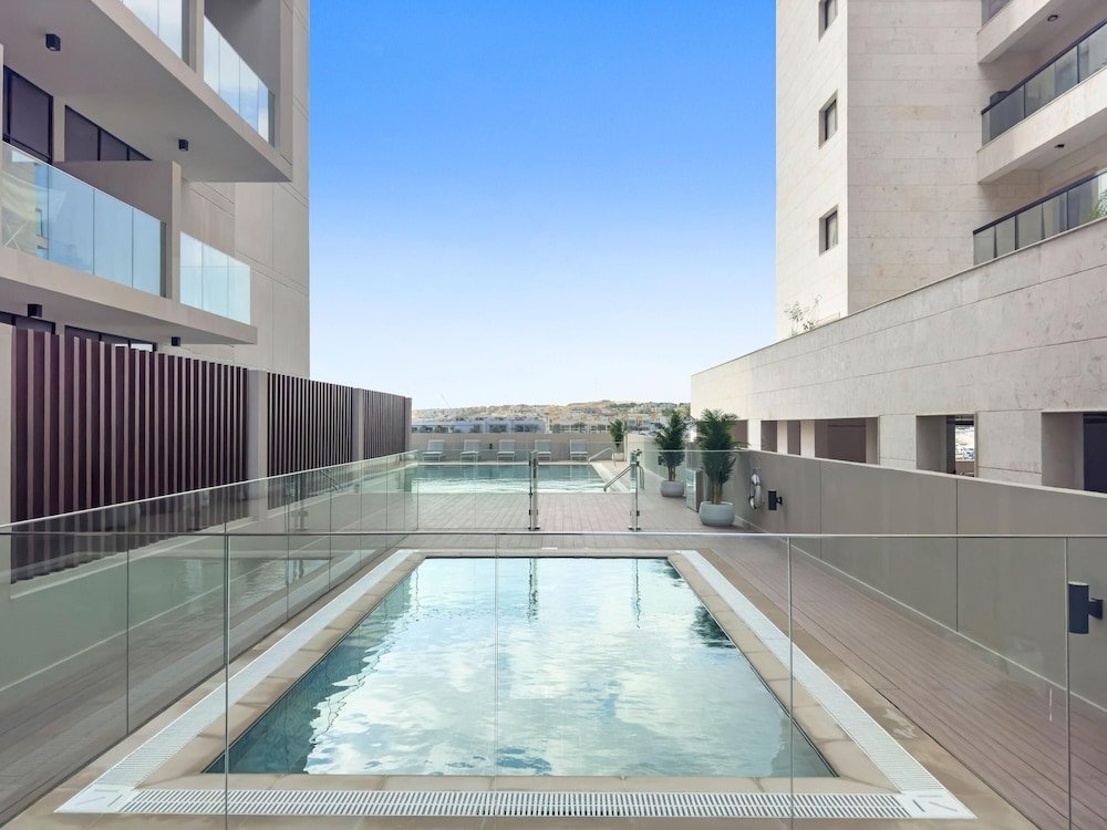 Дубай: Brand new Studio in Al Furjan 2 Mins From Metro