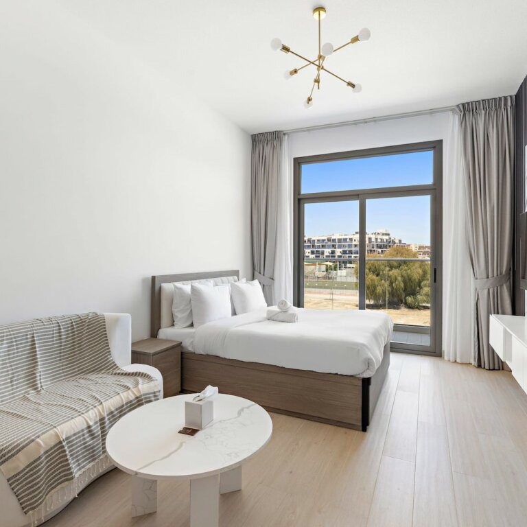 Дубай: Stylish Studio in New Residence With Pool and gym