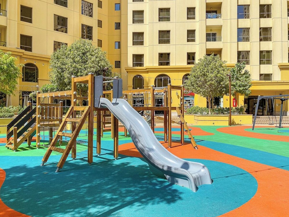 Дубай: Stonetree - Spacious 2 BR - Near Beach