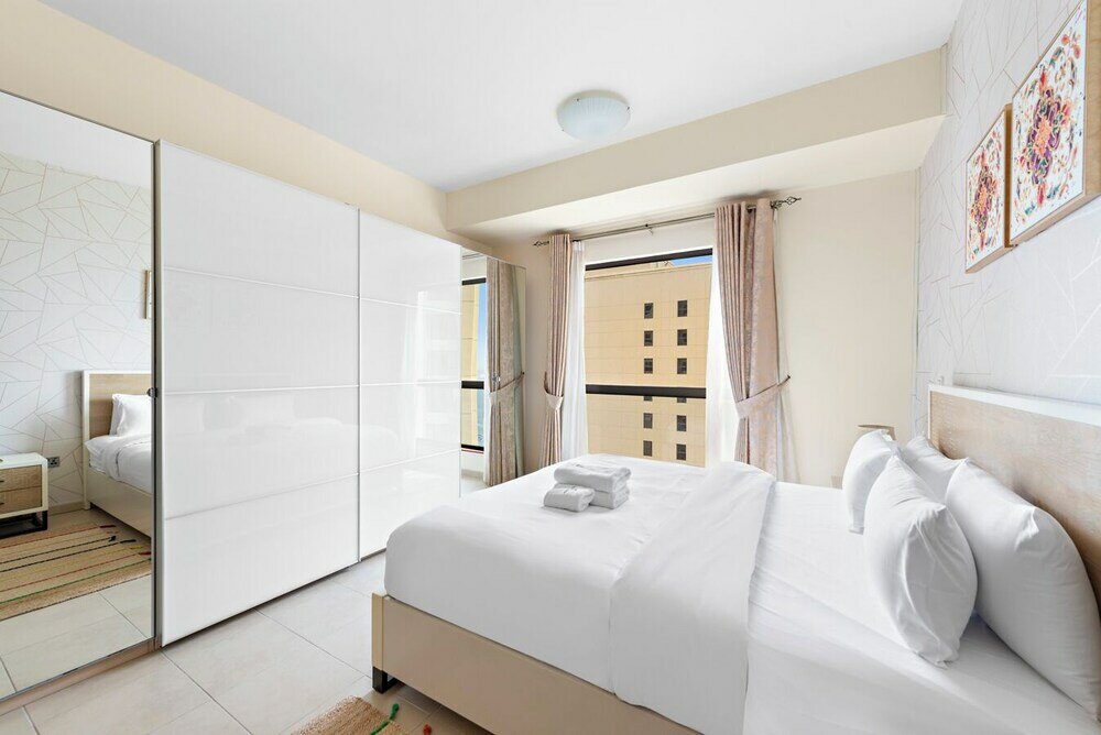 Дубай: Stonetree - Spacious 2 BR - Near Beach