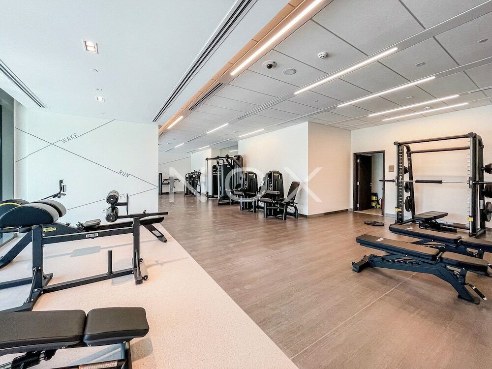 Дубай: Vibrant 1BR Haven Downtown Views 2 T1