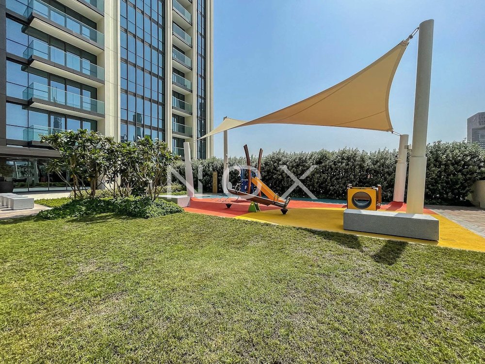 Дубай: Vibrant 1BR Haven Downtown Views 2 T1