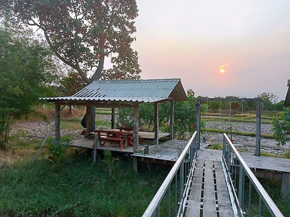 Бангкок: Leelawadee View Resort (Amnatcharoen)