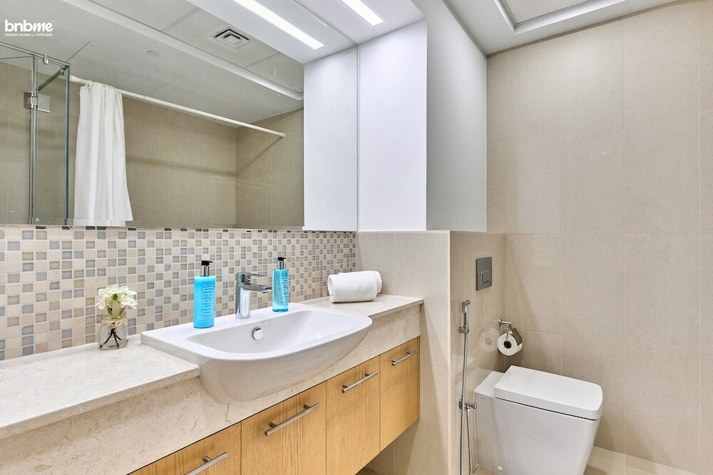 Дубай: bnbmehomes-Cozy 1B nr Dubai Fountain-307