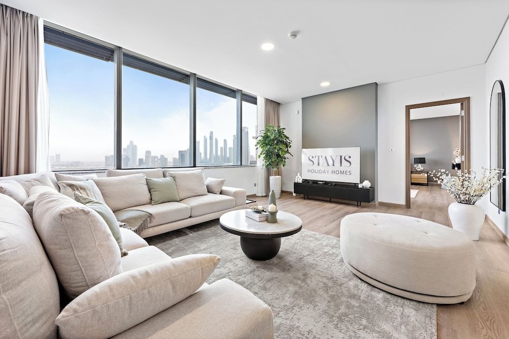 Дубай: Stayis - 1 BR Stylish Suite