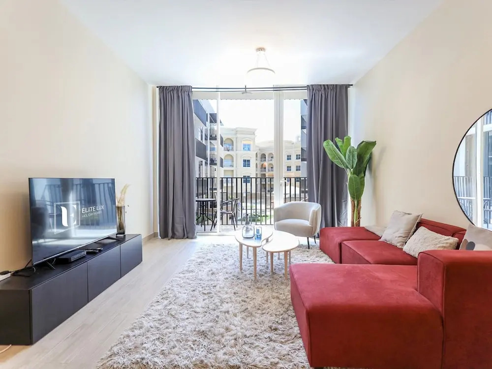 Дубай: Elite LUX Holiday Homes - Captivating 1BR Apt Games Pool Gym in Arjan Dubai