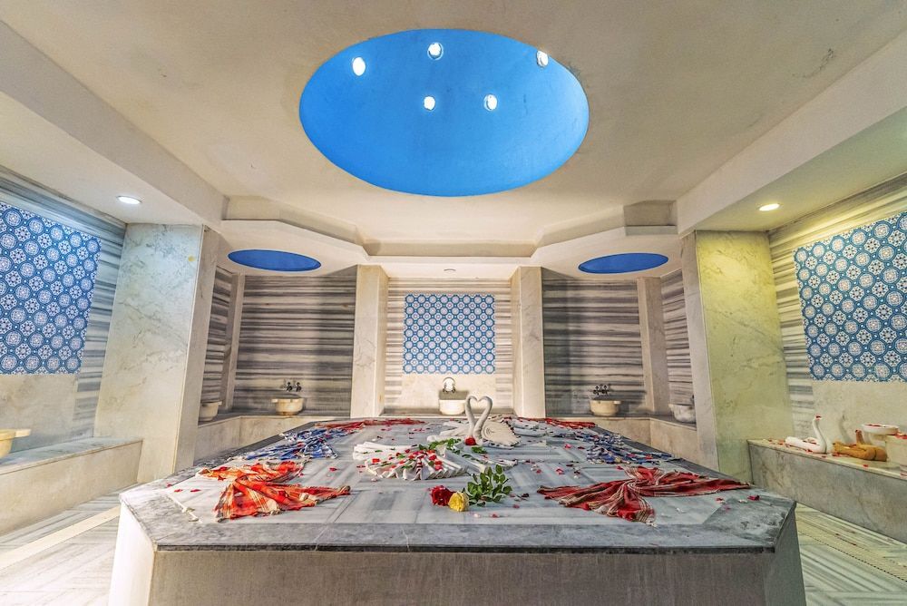 Афьон-Карахисар: Safran Thermal Resort SPA & Conveention