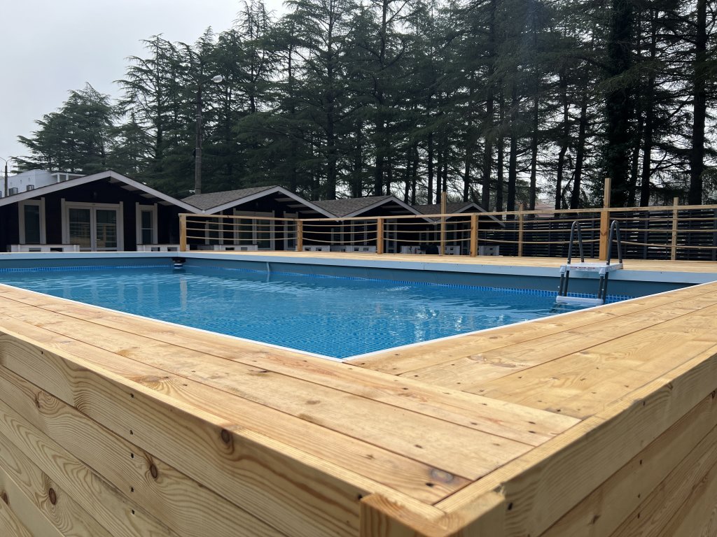Пицунда: Курортный отель Eco House Pitiunt