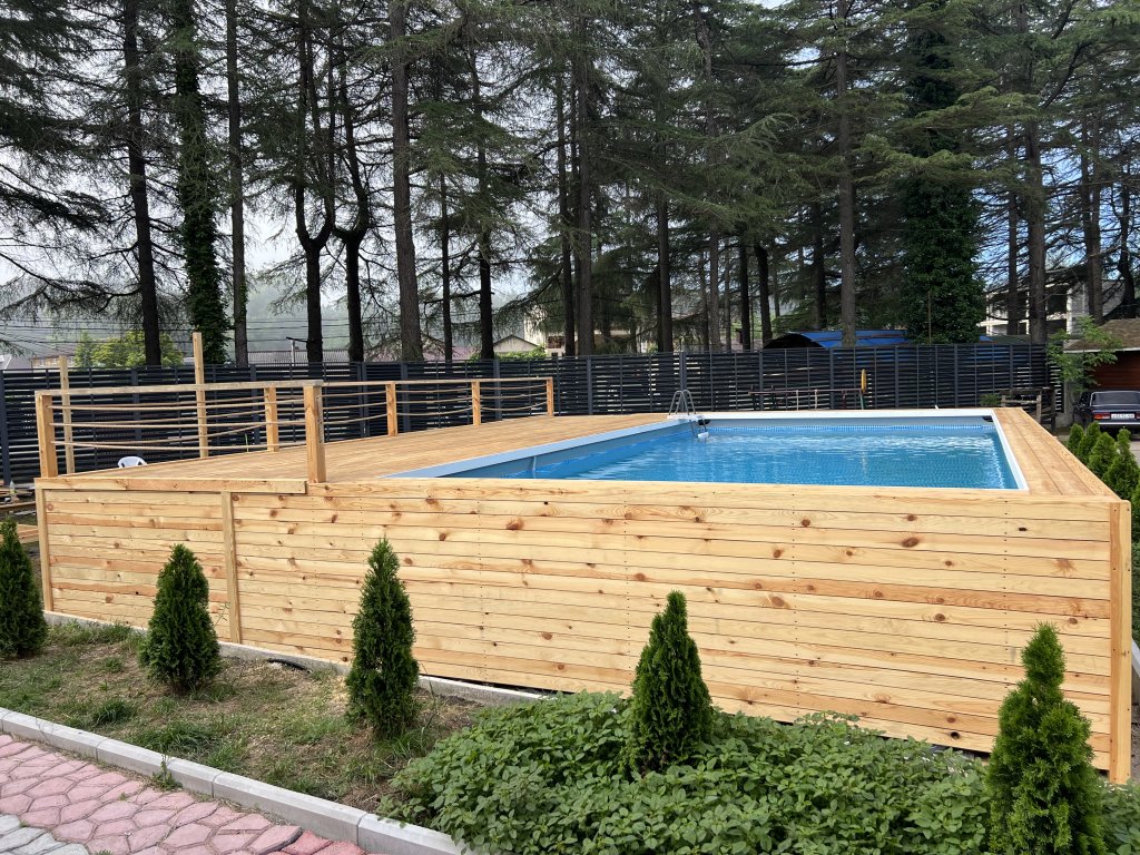 Пицунда: Курортный отель Eco House Pitiunt