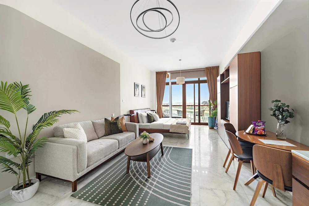 Дубай: Silkhaus Palm Views West, The Palm Jumeirah Dubai