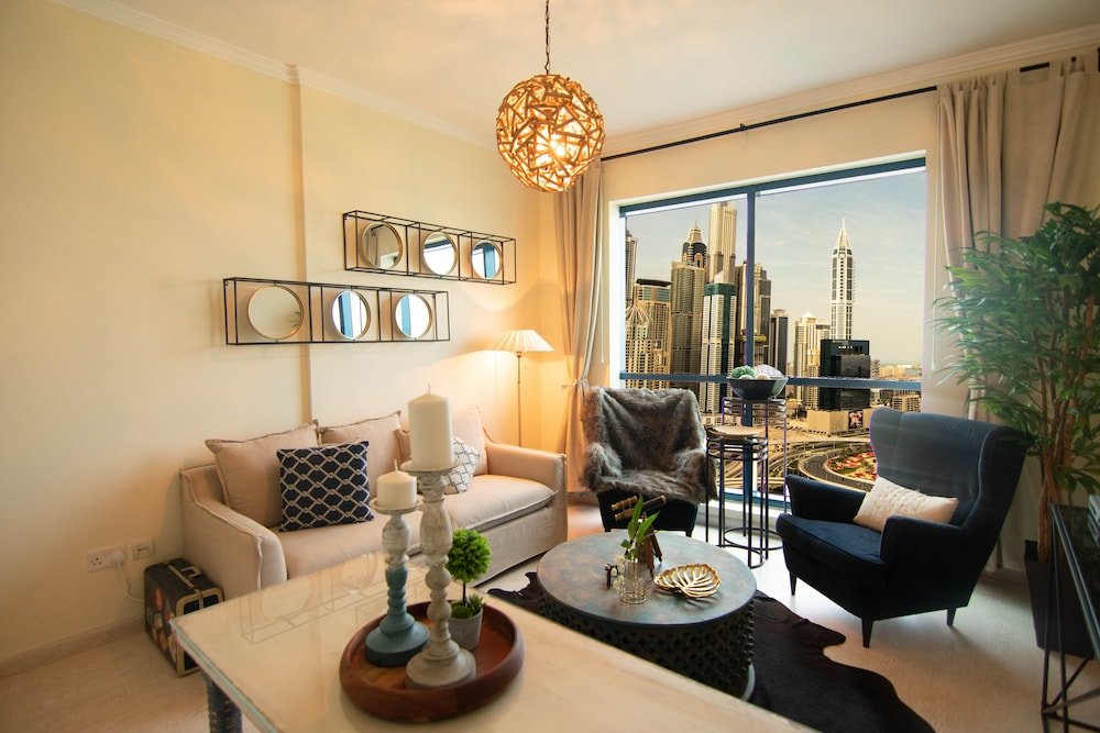 Lux BNB Jumeirah Lake Towers — фото 6