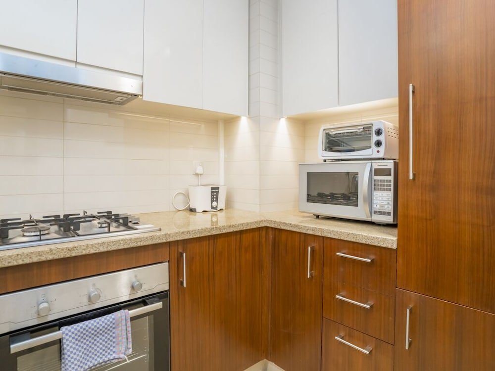 Дубай: Vacay Lettings - Burj Vista Tower 1