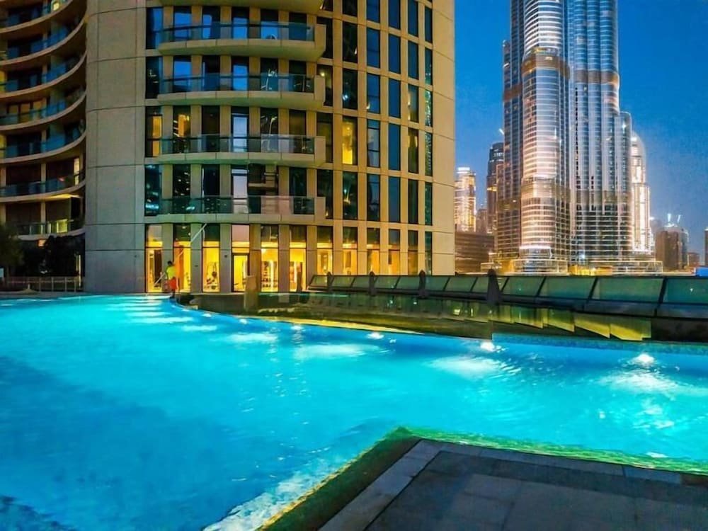 Дубай: Vacay Lettings - Burj Vista Tower 1