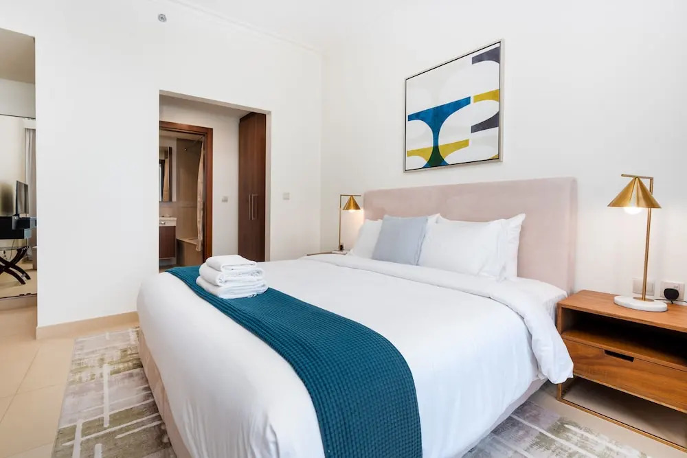 Дубай: Vacay Lettings - Burj Vista Tower 1