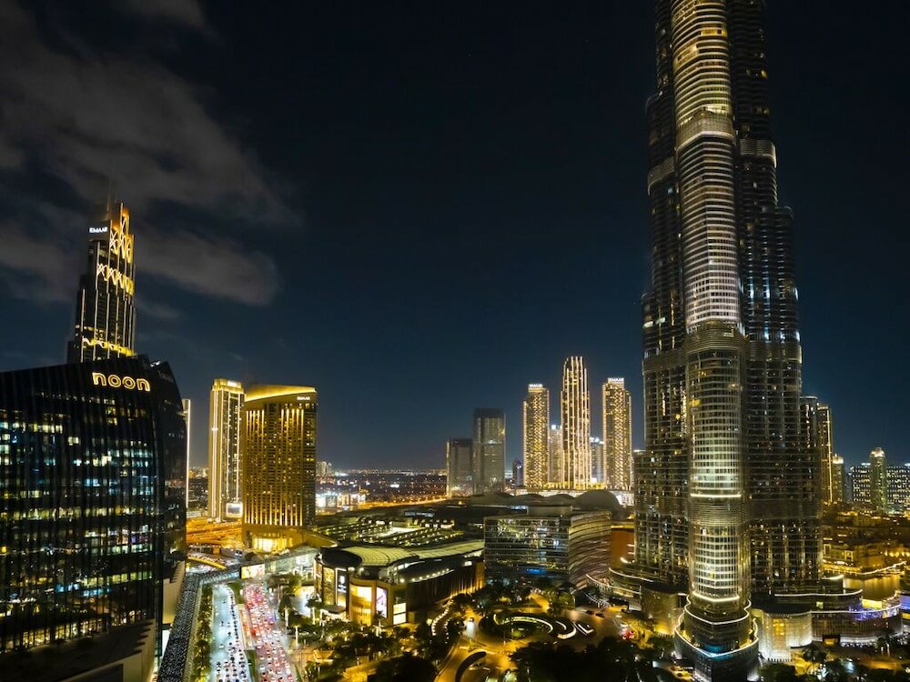 Дубай: Vacay Lettings - Burj Vista Tower 1