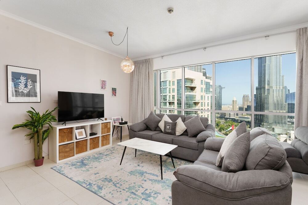 Дубай: Maison Privee - Exclusive Apt w/ Direct Burj Khalifa Views