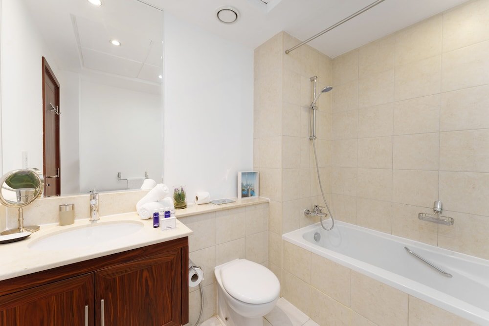 Дубай: Maison Privee - Exclusive Apt w/ Direct Burj Khalifa Views