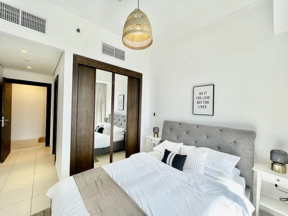 Дубай: Gorgeous 3 Bedrooms With Balcony in the Marina