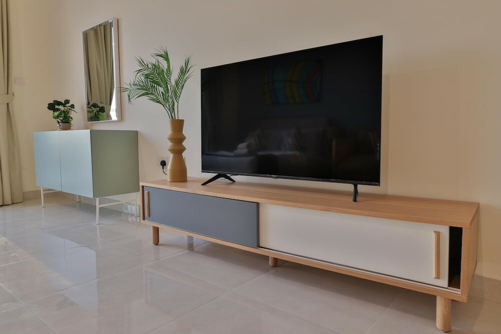 Дубай: Luxury Apartments Business Bay Gym-Pool-Parking by Sojo Stay