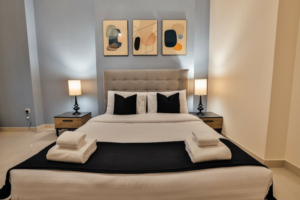 Дубай: Luxury Apartments Business Bay Gym-Pool-Parking by Sojo Stay