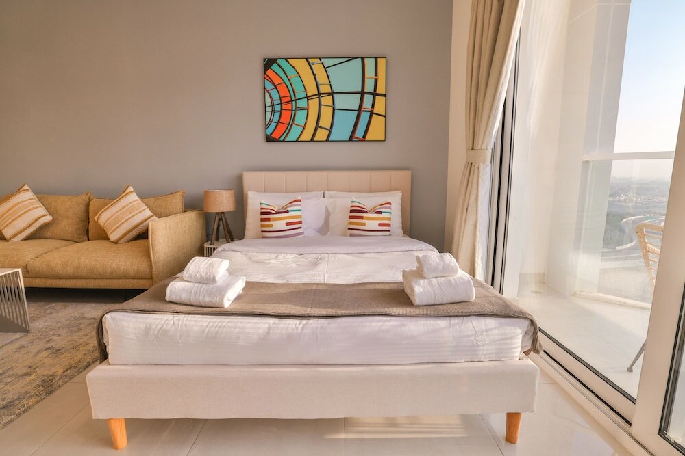 Дубай: Luxury Apartments Business Bay Gym-Pool-Parking by Sojo Stay