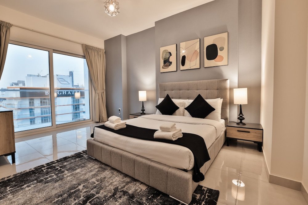 Дубай: Luxury Apartments Business Bay Gym-Pool-Parking by Sojo Stay