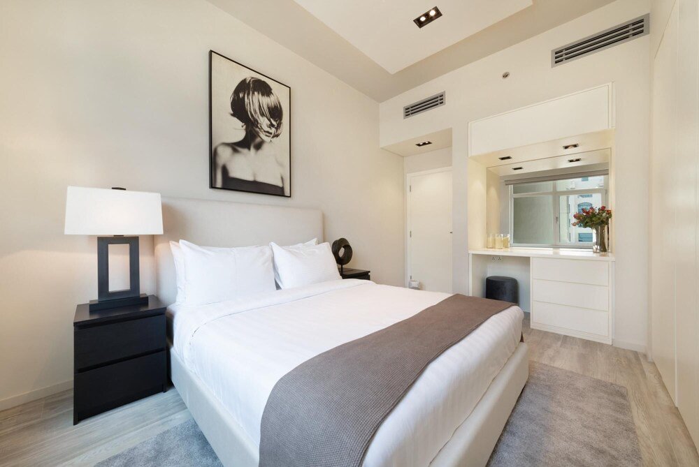 Дубай: Luxurious 2Br With Beach Club Access