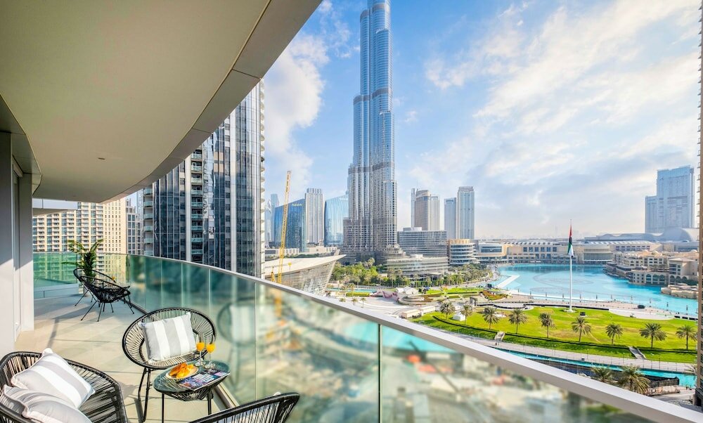 Дубай: Lux Opera Grand Burj Khalifa View Suite