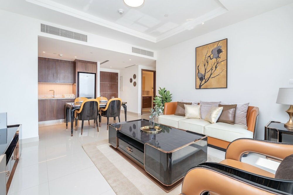 Дубай: Luxurious & Stylish Apartments Across Dubai Mall - Burj Khalifa - City Views by Sojo Stay