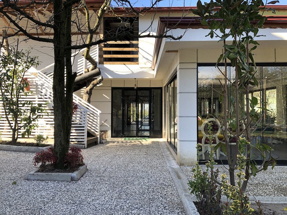 Янык: Alissa Boutique Hotel