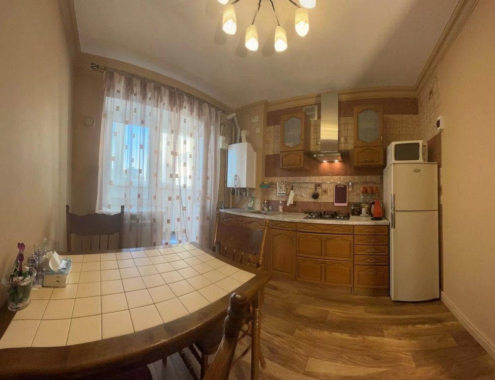 Белгород: Апартаменты на Чумичова