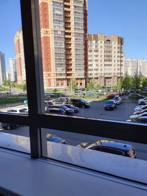 Санкт-Петербург: Квартира Просторная в Хорошем Районе