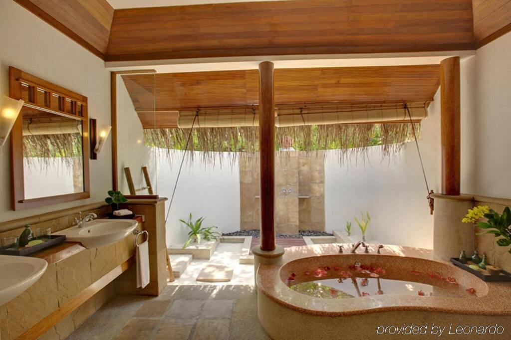 Атолл Лхавийани: Six Senses Kanuhura