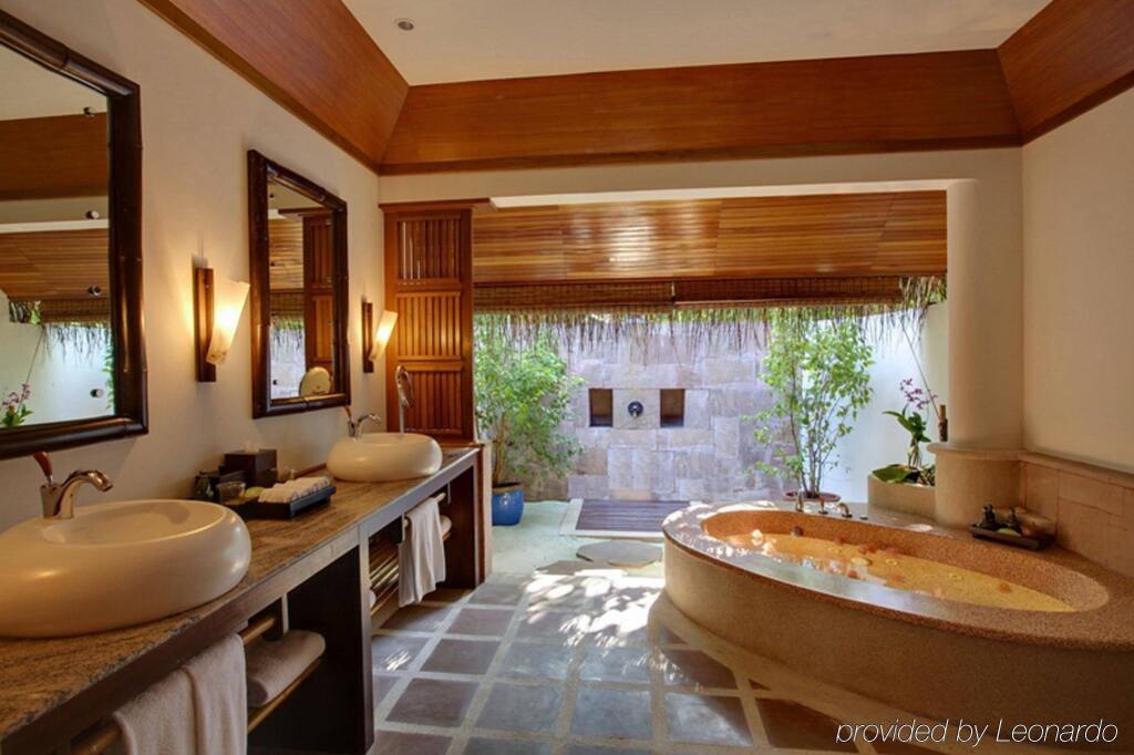 Атолл Лхавийани: Six Senses Kanuhura
