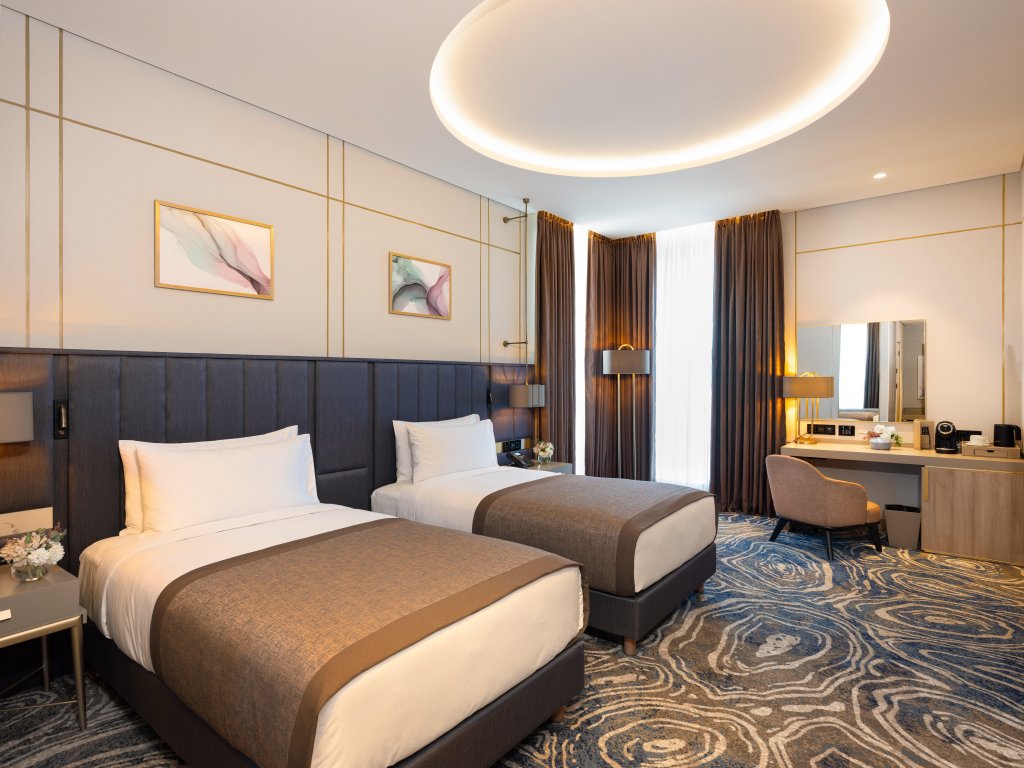 Баку: InterContinental Baku, an IHG Hotel (by travel agency)