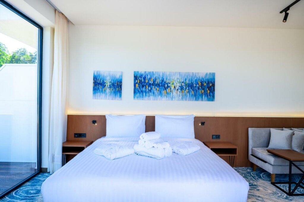 Батуми: Hotel GREENWOOD