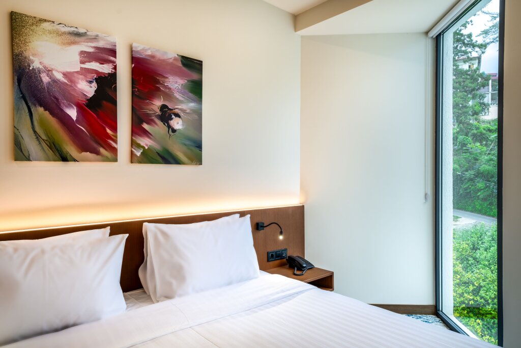 Батуми: Hotel GREENWOOD