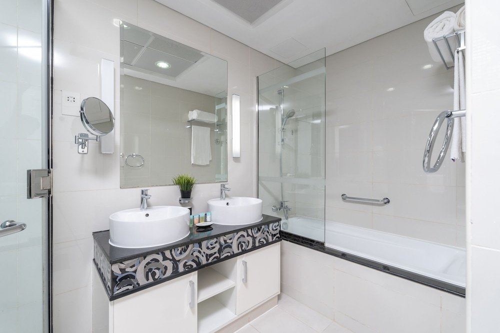 Дубай: Luxury Three Bedroom in Damac Maison Near Dubai Mall by Sojo Stay