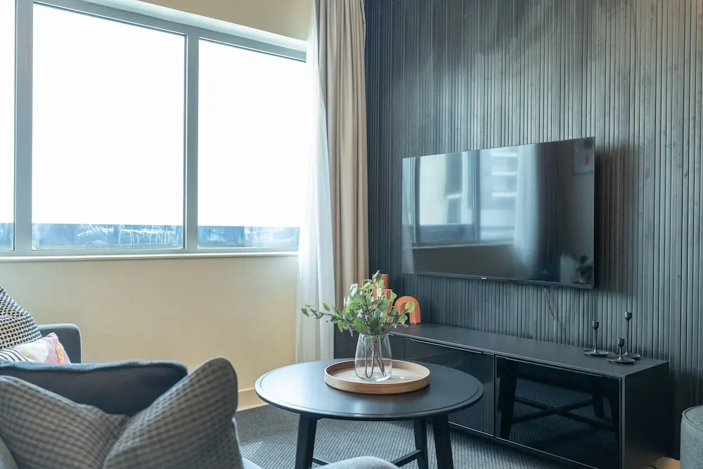 Дубай: Luxury Three Bedroom in Damac Maison Near Dubai Mall by Sojo Stay