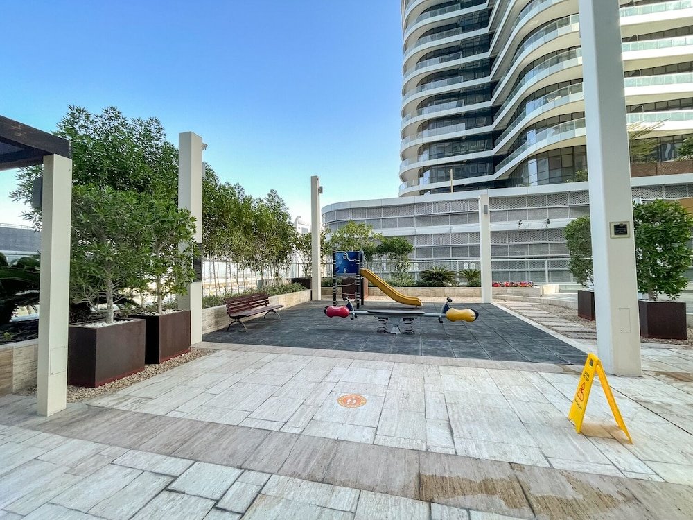 Дубай: Luxury Three Bedroom in Damac Maison Near Dubai Mall by Sojo Stay