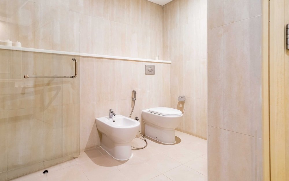 Дубай: LUX The JBR Beach Sea View Suite