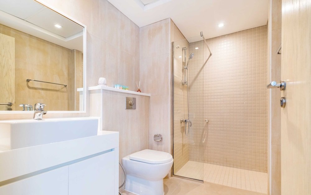 Дубай: LUX The JBR Beach Sea View Suite