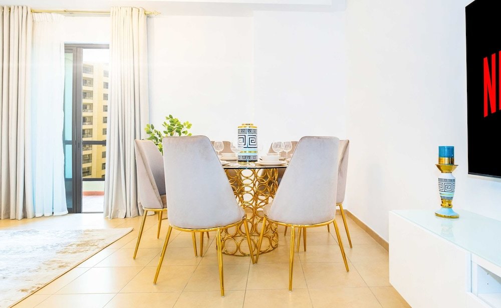 Дубай: LUX The JBR BlueWaters View Suite 2