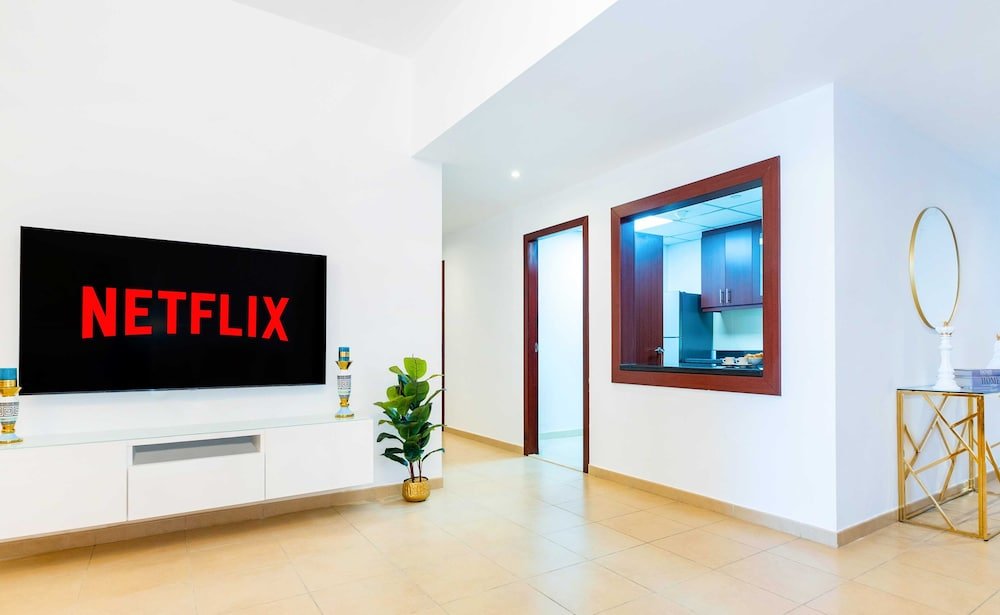 Дубай: LUX The JBR BlueWaters View Suite 2