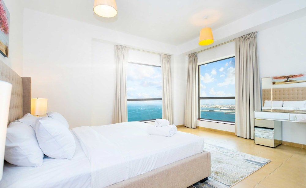 Дубай: LUX The JBR BlueWaters View Suite 2