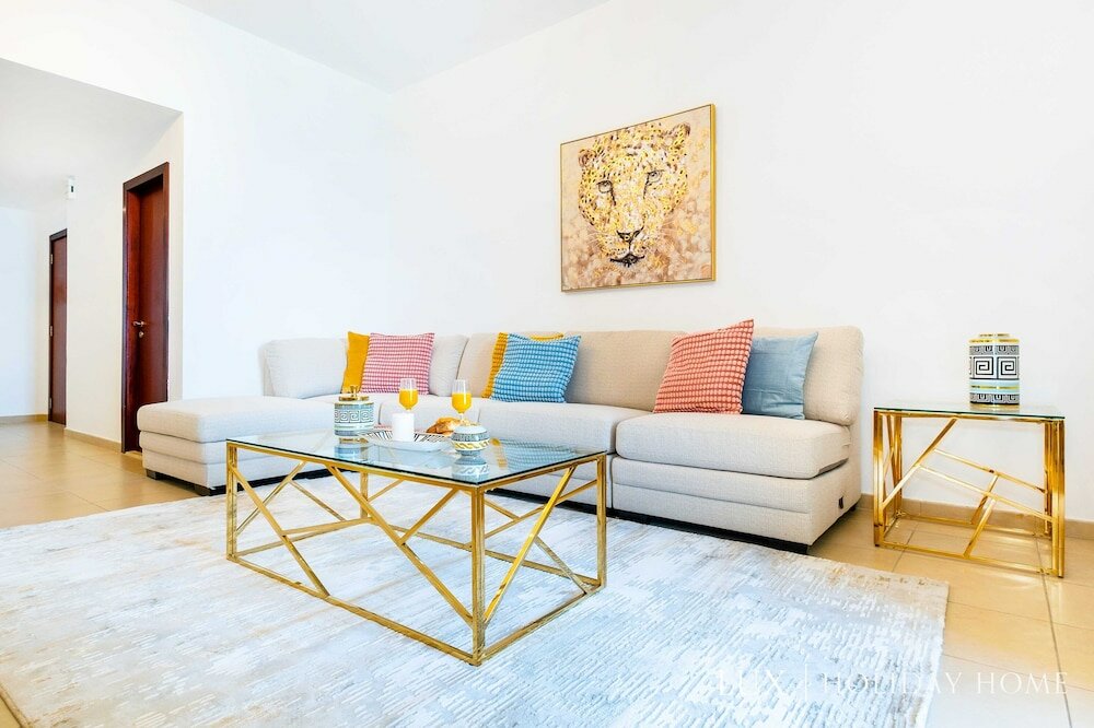 Дубай: LUX The JBR BlueWaters View Suite 2