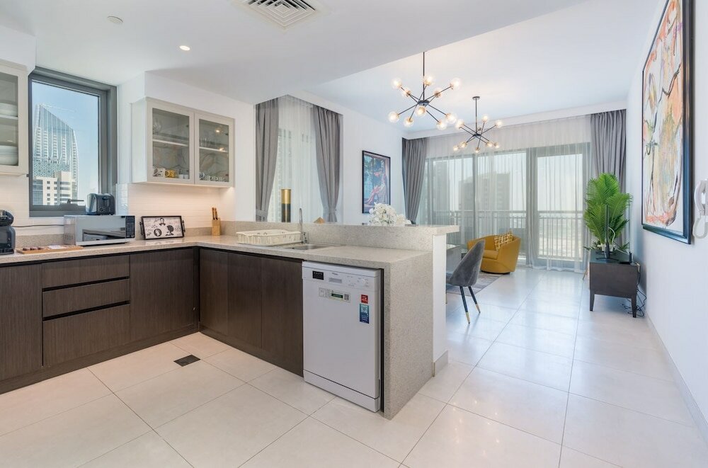 Дубай: New! Luxurious Living Dubai Creek Balcony & View