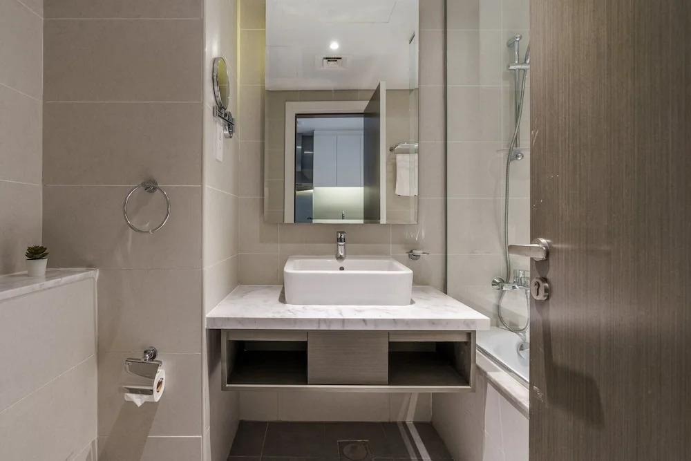 Дубай: Eloquent Cozy Studio with Incredible Canal Views